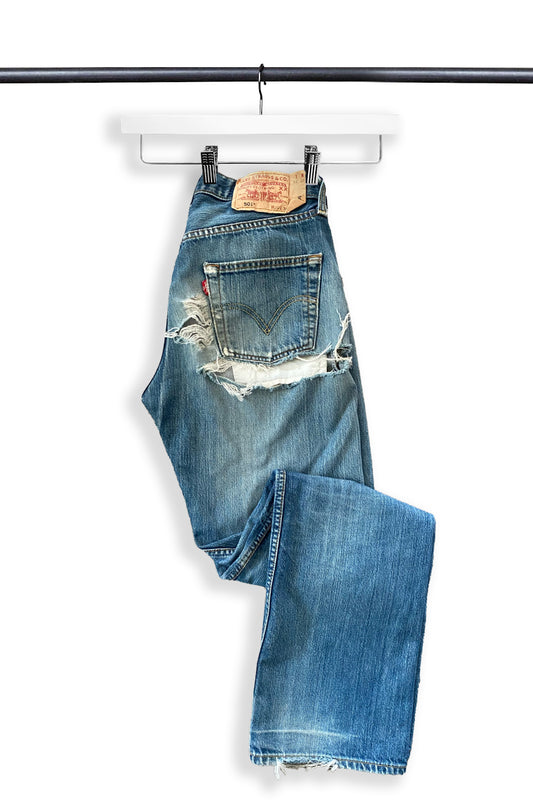 1990s Levi's 501 Jeans with Butt Rip 31 x 32